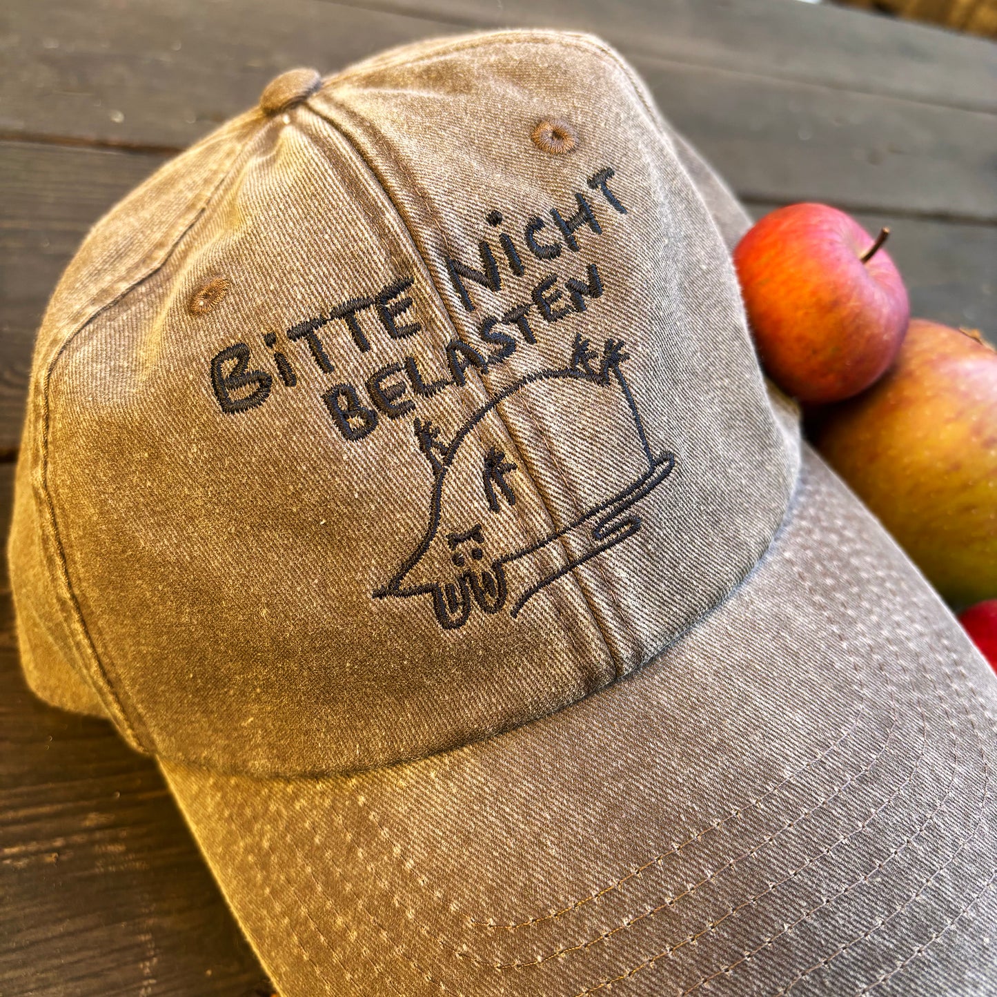 VORBESTELLUNG Cap Bitte Nicht Belasten Braun