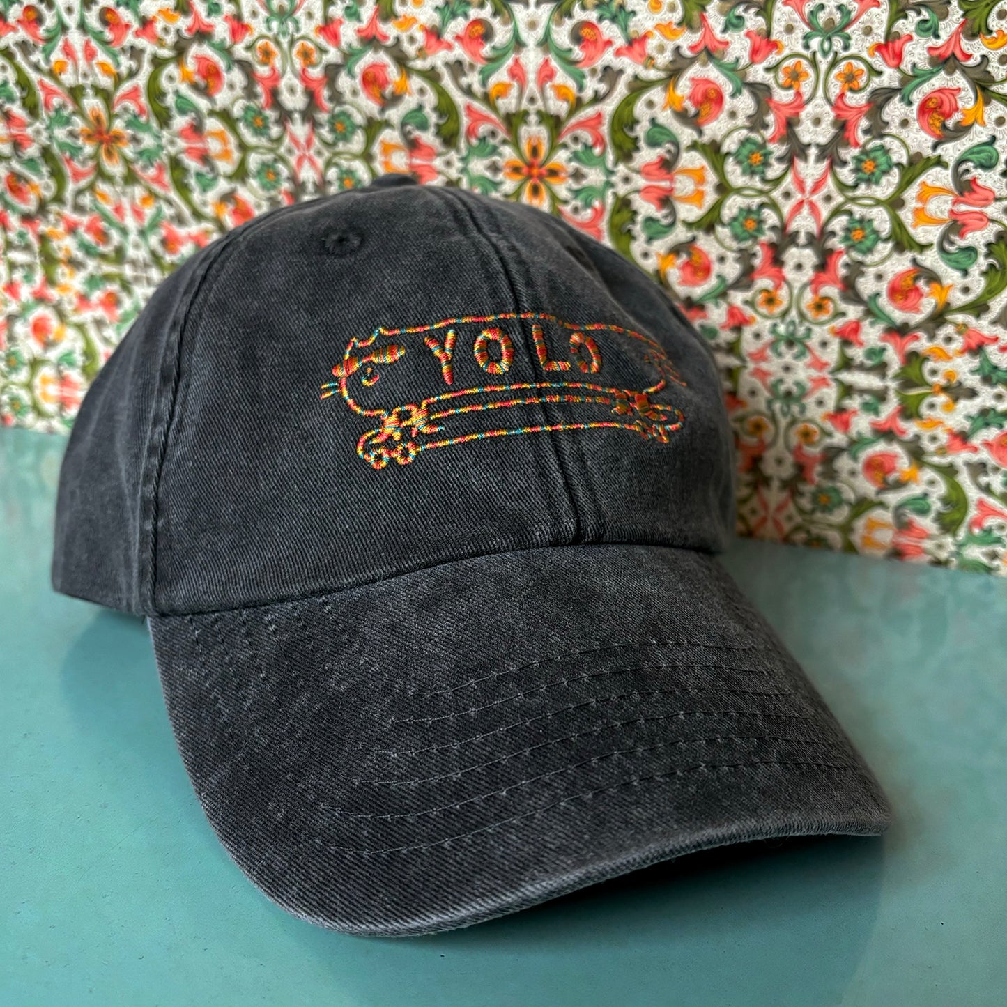 Cap YOLO Grau/Rainbow